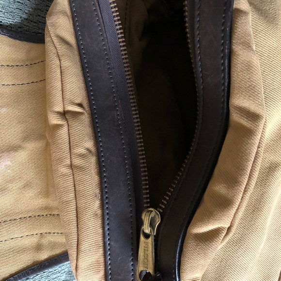 Filson Rugged Twill Rucksack / Backpack - Picture 6 of 13